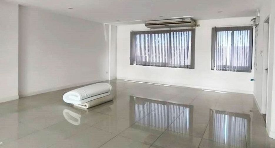 出租 和 出售 办公室 在 Bang Phli, Samut Prakan