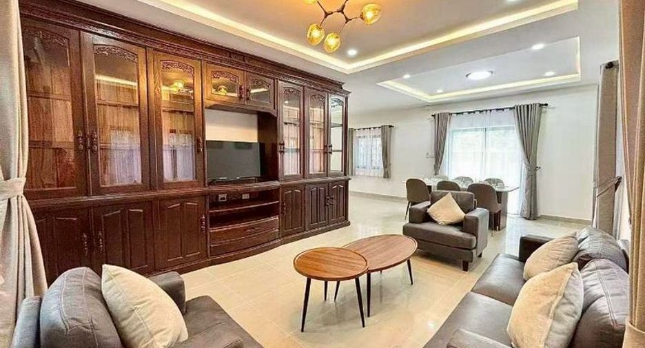 Villa en venta de 5 habitaciones en Bang Lamung, Chonburi