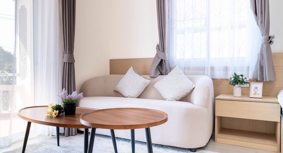 Villa en venta de 5 habitaciones en Bang Lamung, Chonburi