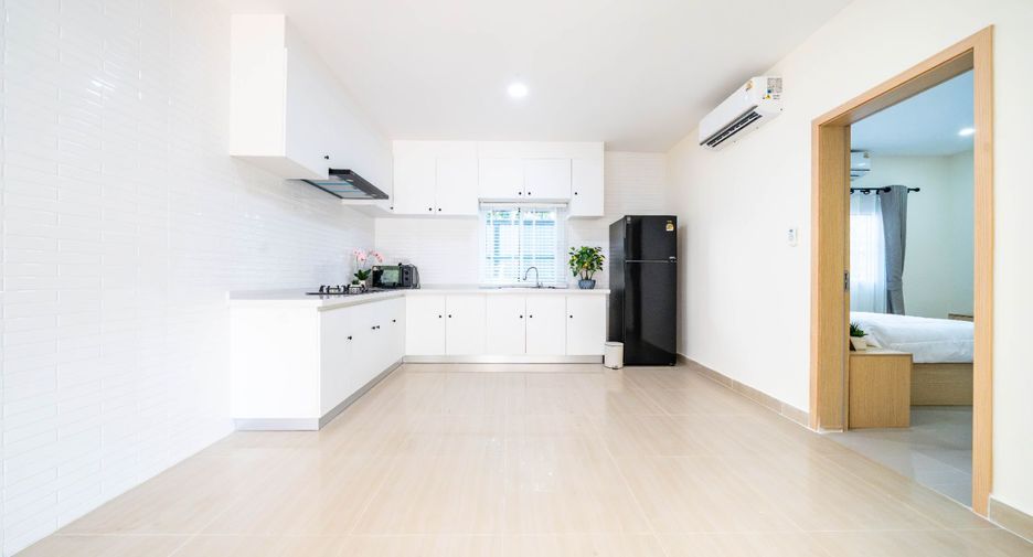 Villa en venta de 5 habitaciones en Bang Lamung, Chonburi