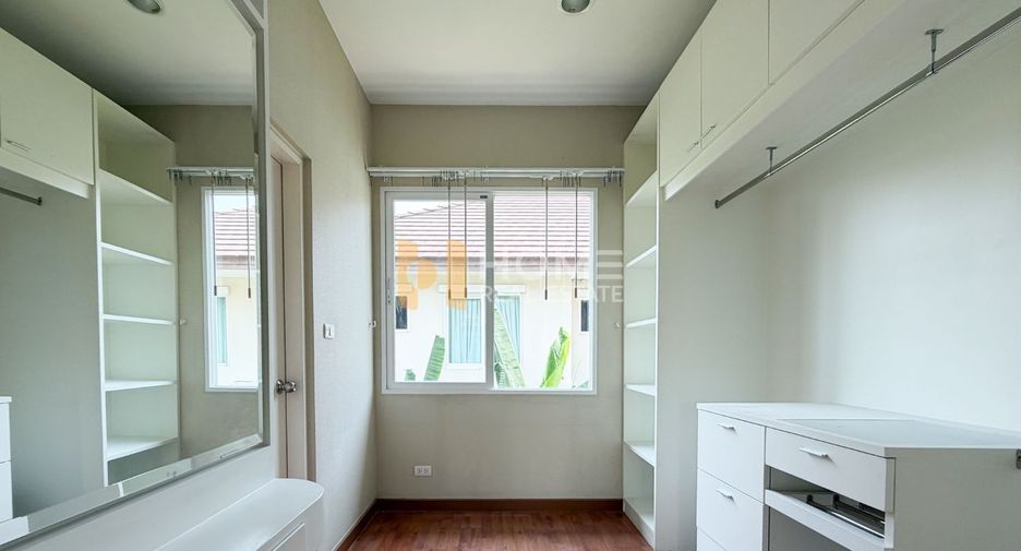 For sale 3 bedrooms house in Bang Kruai, Nonthaburi