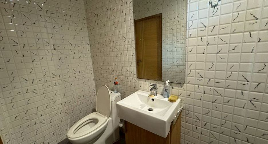 For sale 5 bedrooms villa in Bang Lamung, Chonburi
