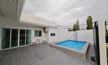 Villa zum Kauf mit 8 Zimmer in Bang Lamung, Chonburi