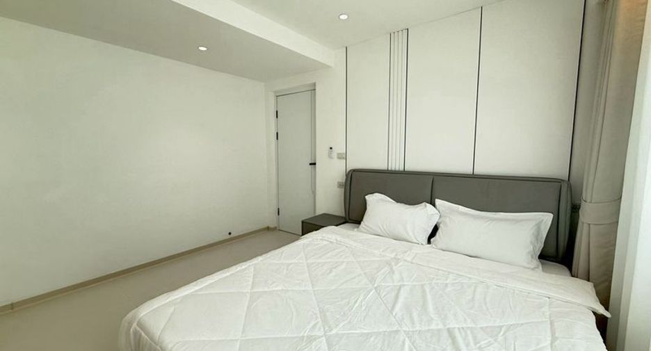 Villa zum Kauf mit 6 Zimmer in Bang Lamung, Chonburi