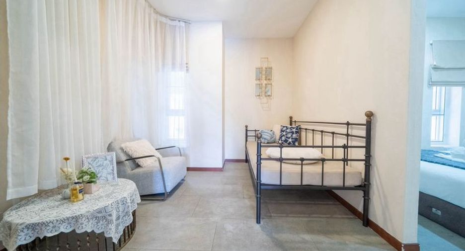 For sale 5 bedrooms villa in Bang Lamung, Chonburi