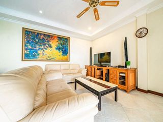 For sale 3 bedrooms villa in Bang Lamung, Chonburi