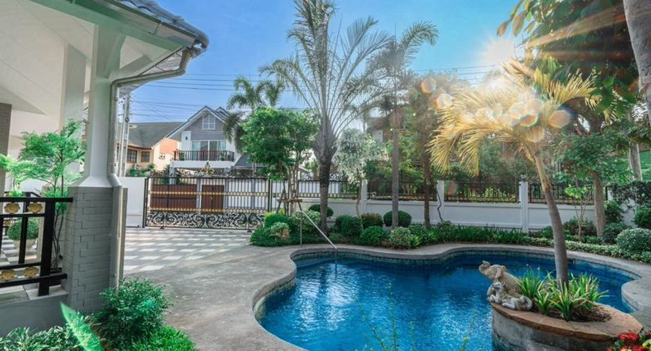 出售 5 卧室 别墅 在 Bang Lamung, Chon Buri