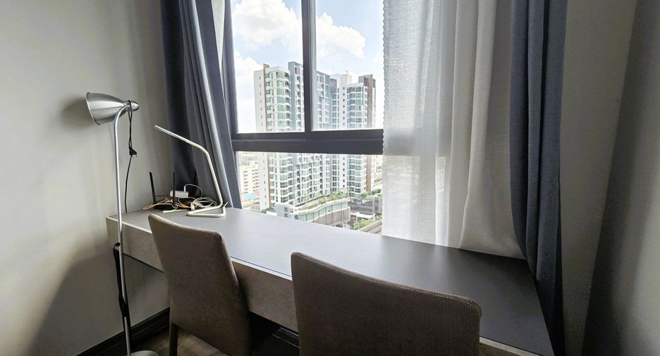 For rent 1 bed condo in Phaya Thai, Bangkok