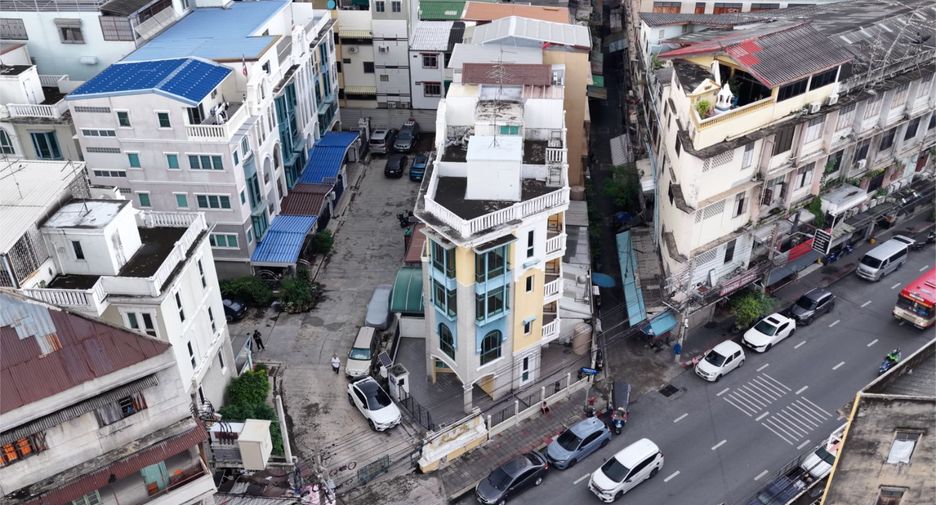 Reihenhaus zur Miete mit 6 Zimmer in Samphanthawong, Bangkok