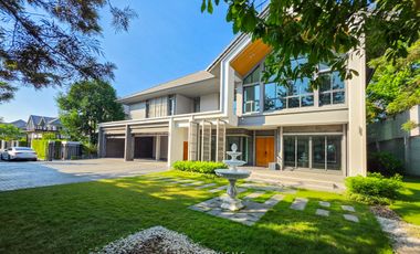 Casa en venta de 5 habitaciones en Bang Kruai, Nonthaburi