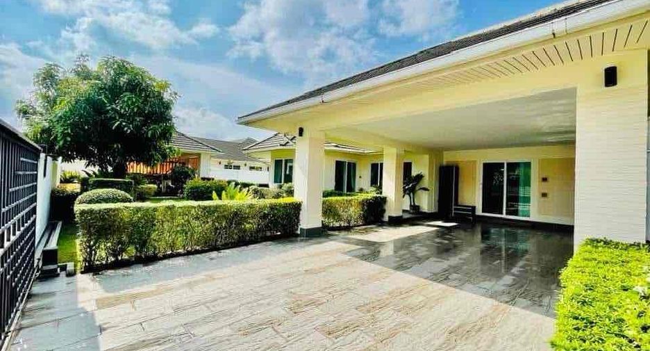 À louer 2 chambres villa à Bang Lamung, Chonburi