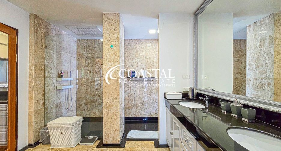 For rent 3 bedrooms house in Sattahip, Chonburi