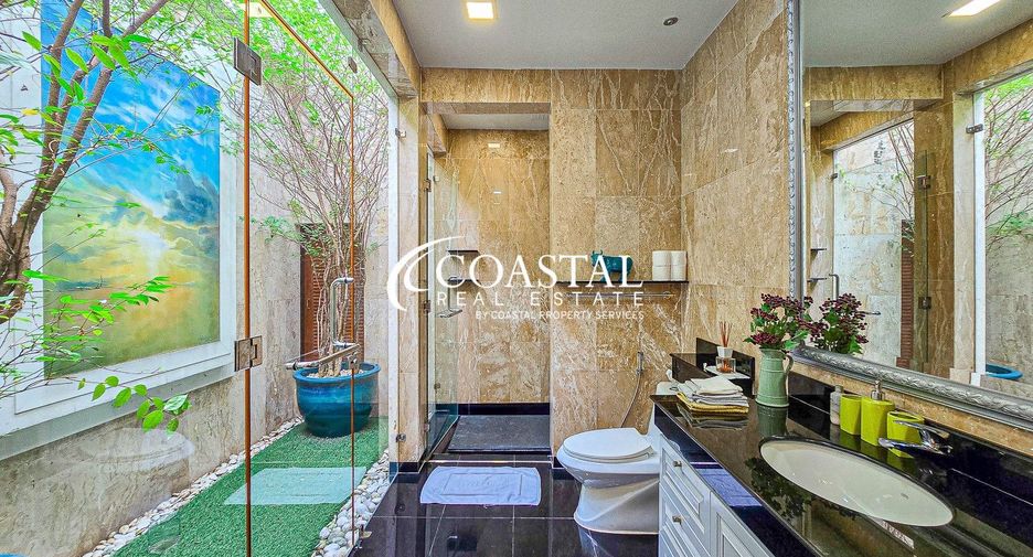 For rent 3 bedrooms house in Sattahip, Chonburi