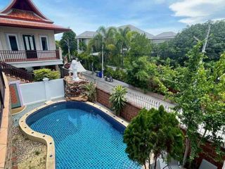 Villa zur Miete mit 5 Zimmer in Bang Lamung, Chonburi