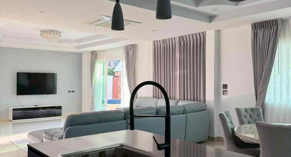 For rent 5 bedrooms villa in South Pattaya, Pattaya