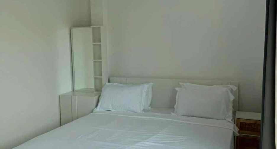 For rent 5 bedrooms villa in South Pattaya, Pattaya