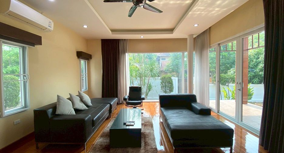For sale 5 bedrooms house in Mueang Chiang Mai, Chiang Mai