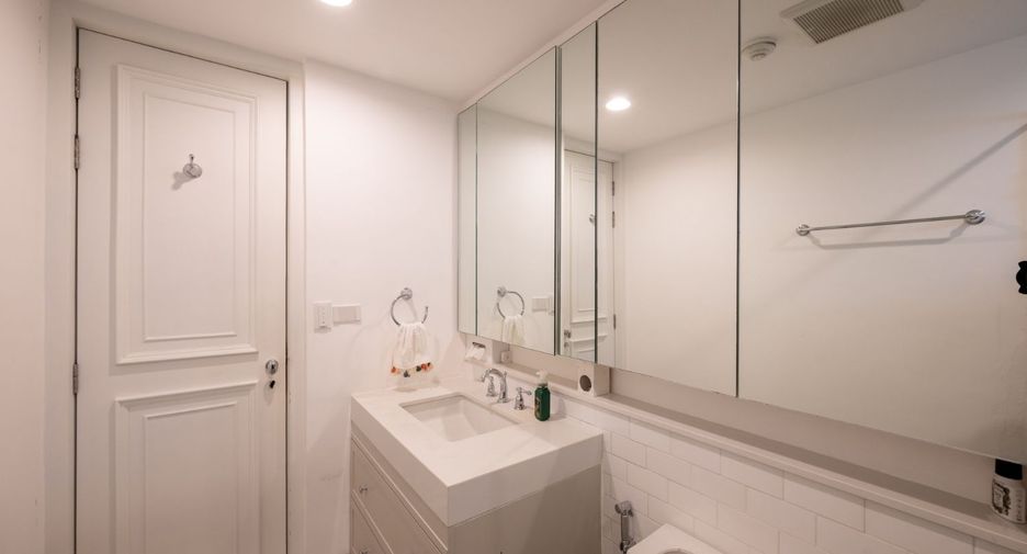 Wohnung zum Kauf mit 1 Zimmer in Huai Khwang, Bangkok