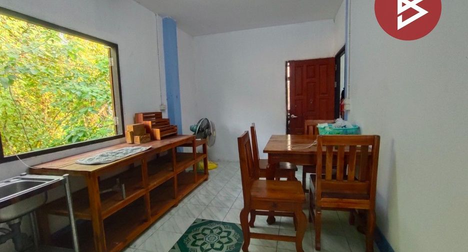 For sale 2 bedrooms house in Mueang Uttaradit, Uttaradit