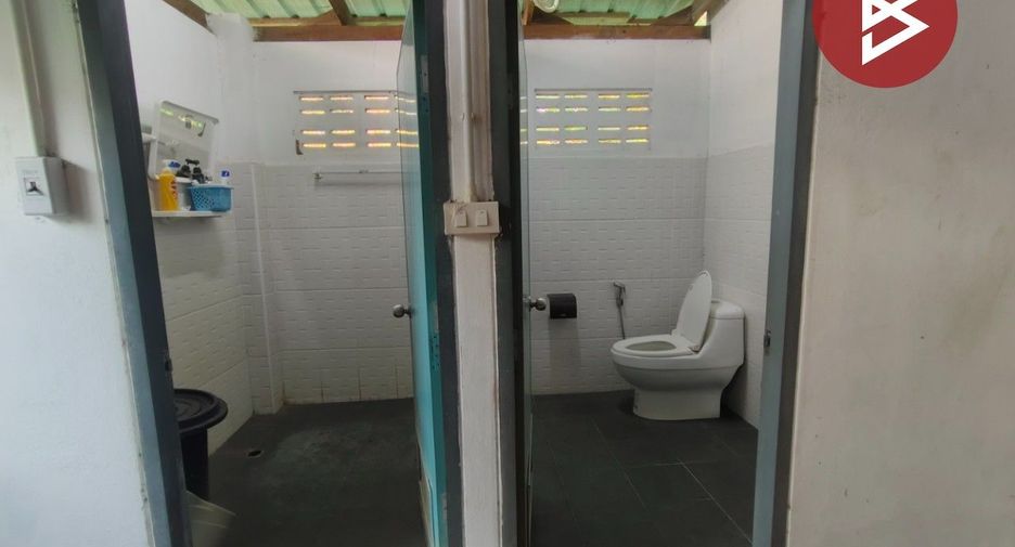 For sale 2 bedrooms house in Mueang Uttaradit, Uttaradit