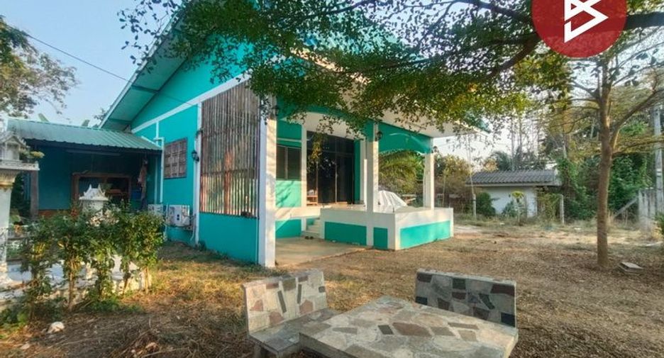 For sale 2 bedrooms house in Mueang Uttaradit, Uttaradit