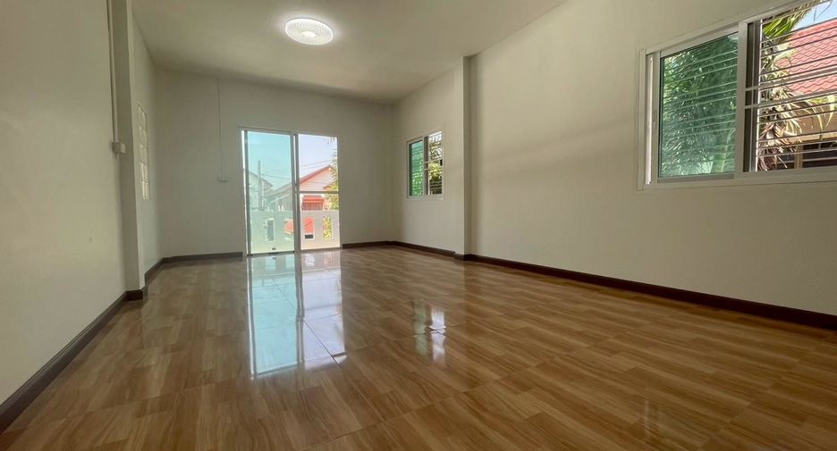 Casa en venta de 4 habitaciones en Thawi Watthana, Bangkok