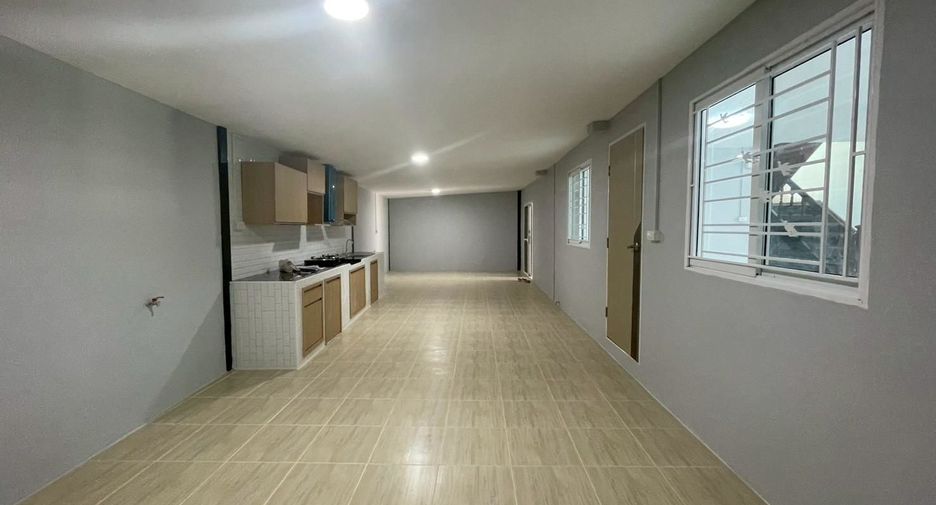 Casa en venta de 4 habitaciones en Thawi Watthana, Bangkok