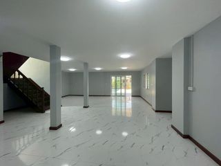 For sale 4 bedrooms house in Thawi Watthana, Bangkok
