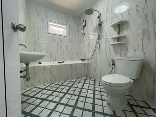 For sale 4 bedrooms house in Thawi Watthana, Bangkok