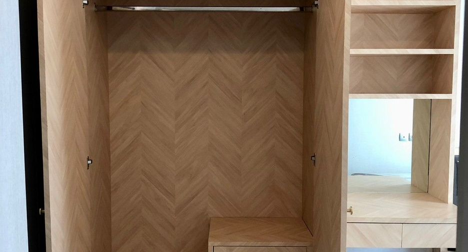For rent 1 bed condo in Phra Khanong, Bangkok