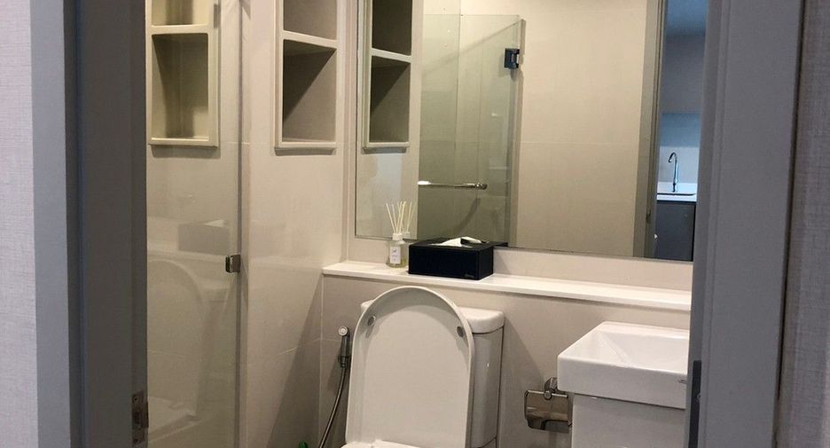 For rent 1 bed condo in Phra Khanong, Bangkok