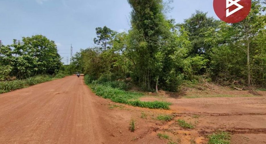 Grundstück zum Kauf in Kabin Buri, Prachin Buri
