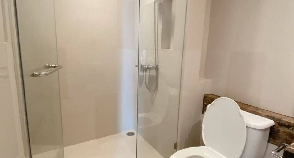 Condo en venta de 1 habitaciones en Khlong San, Bangkok