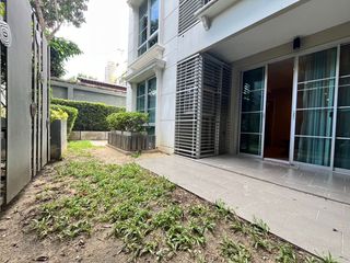 Wohnung zur Miete mit 2 Zimmer in Watthana, Bangkok
