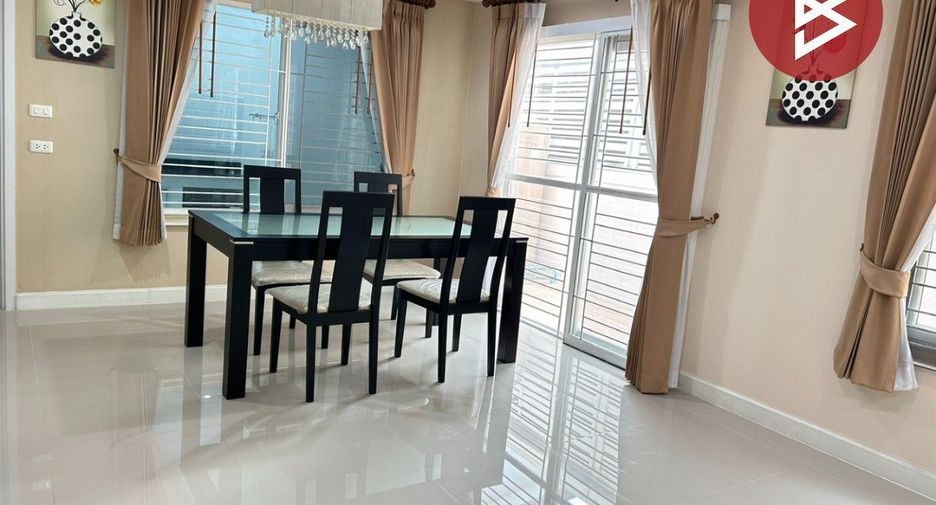 Casa en venta de 3 habitaciones en Bang Phli, Samut Prakan