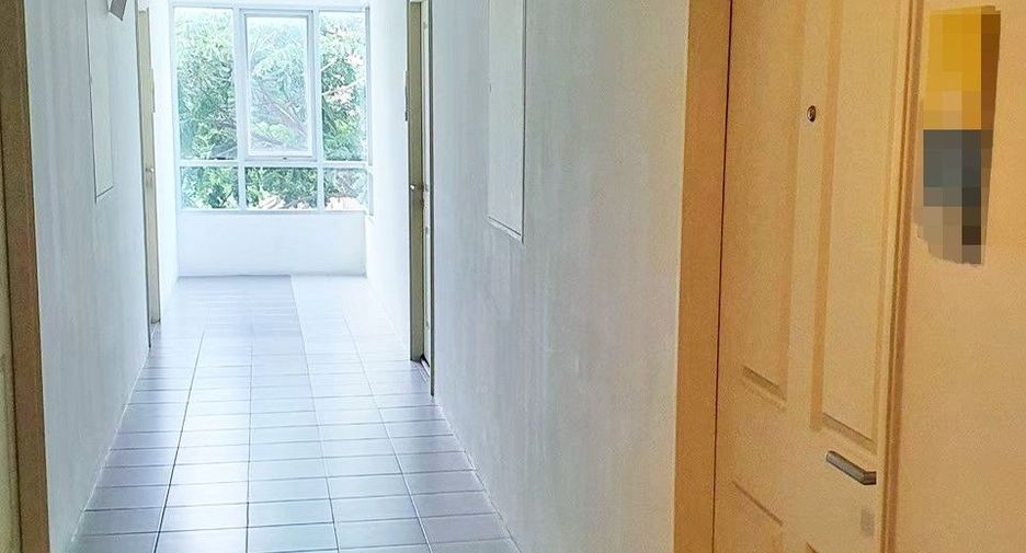 For sale 1 bed condo in Khlong Luang, Pathum Thani