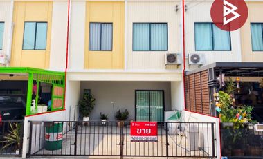 出售 3 卧室 联排别墅 在 Mueang Pathum Thani, Pathum Thani