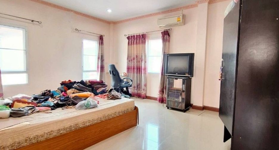For sale 3 bedrooms house in Mueang Samut Sakhon, Samut Sakhon