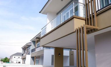 Продажа 4 спальни дом в Банг Кхун Тхиан, Бангкок