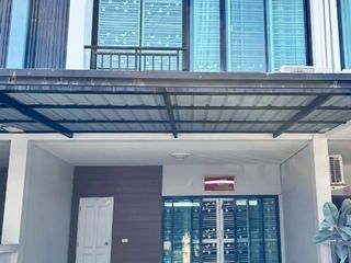 For sale 3 bedrooms townhouse in Mueang Chon Buri, Chonburi