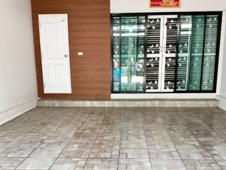 For sale 3 bedrooms townhouse in Mueang Chon Buri, Chonburi