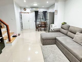 For sale 3 bedrooms townhouse in Mueang Chon Buri, Chonburi