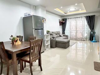For sale 3 bedrooms townhouse in Mueang Chon Buri, Chonburi