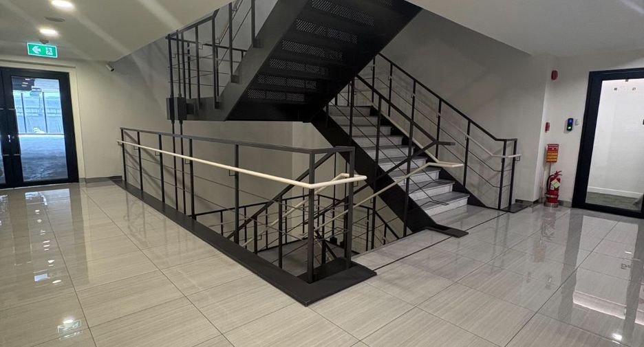 For rent retail Space in Khlong Toei, Bangkok