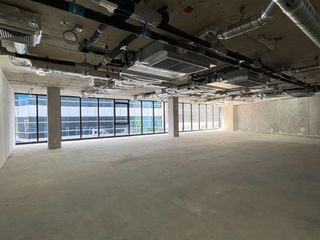 For rent retail Space in Khlong Toei, Bangkok