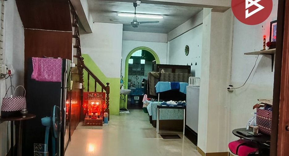 For sale 2 bedrooms townhouse in Bang Khae, Bangkok