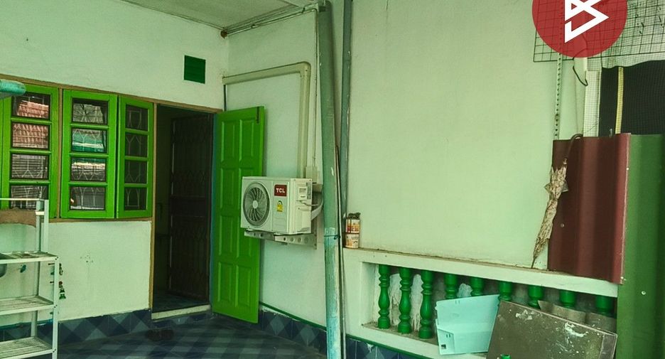 For sale 2 bedrooms townhouse in Bang Khae, Bangkok