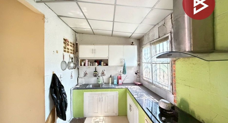 For sale 3 bedrooms townhouse in Thanyaburi, Pathum Thani