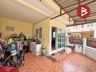Reihenhaus zum Kauf mit 4 Zimmer in Mueang Samut Prakan, Samut Prakan