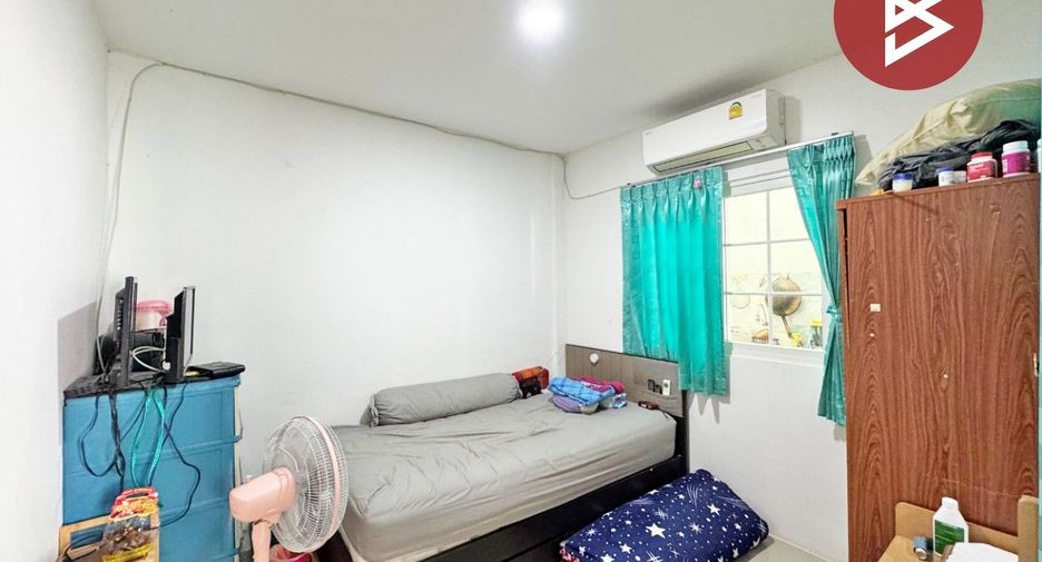 Casa adosada en venta de 4 habitaciones en Mueang Samut Prakan, Samut Prakan